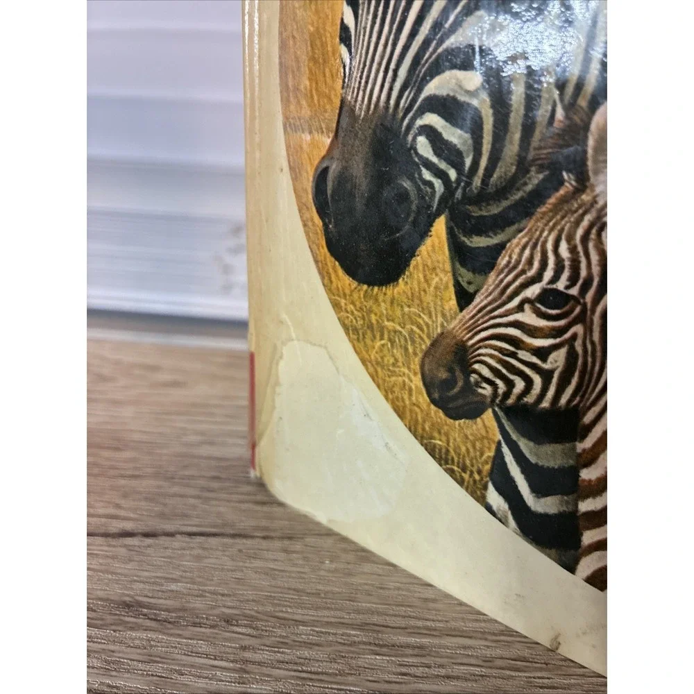 The Golden Book Encyclopedia of Natural Science Volume 5